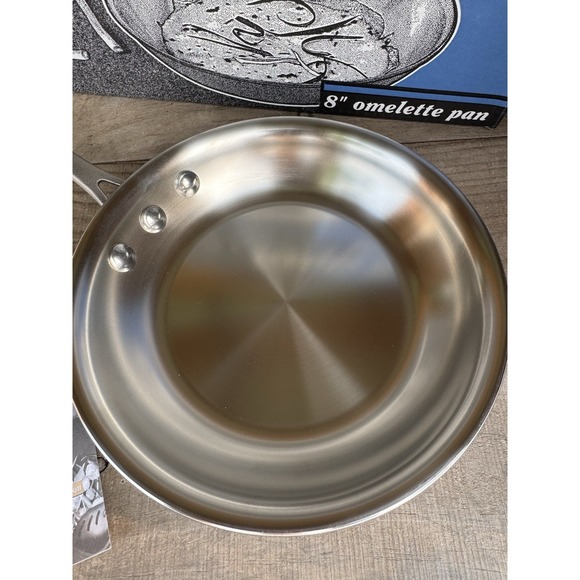 Calphalon Classic 1388 8 In. Omelet Frying Pan Skillet Stainless Steel - Picture 2 of 16